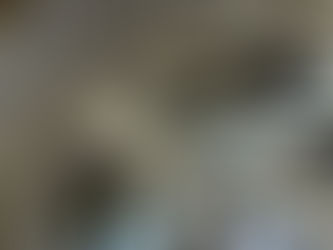 メルセデス ベンツC220タイヤを付けたまま出張ガリ傷修理