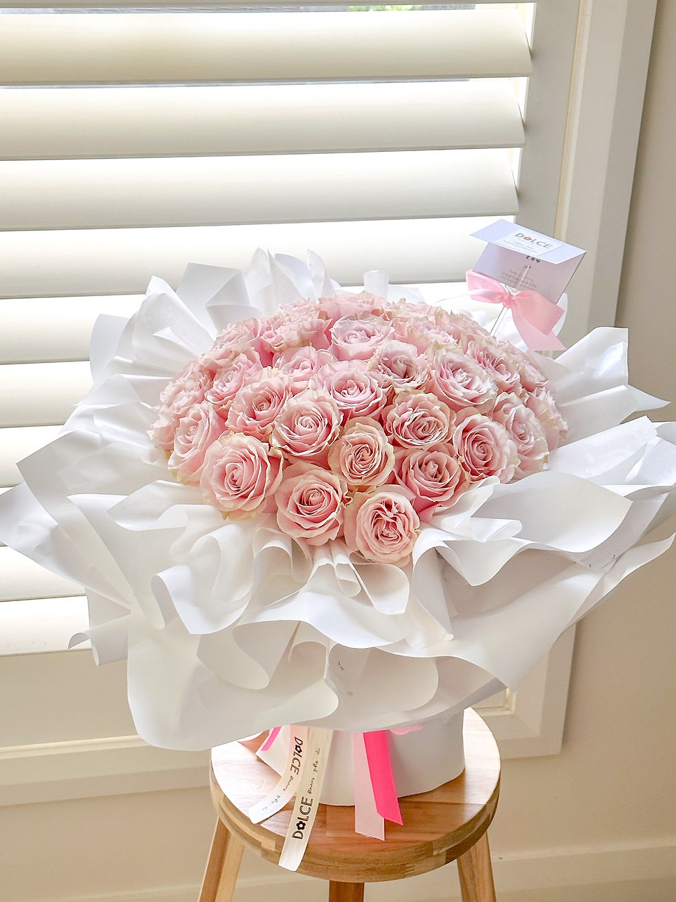 Thumbnail: Just Luxurious Roses