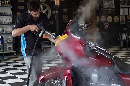 como-o-vapor-pode-ser-um-grande-aliado-na-limpeza-de-motos-jet-vap-lavadoras-a-vapor.jpg