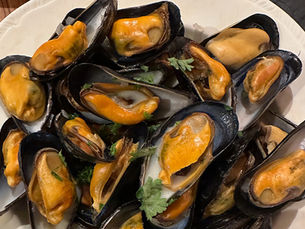 Simple Photography Tips by Michael Blyth: Indoor Photography and Field of View