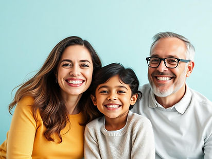 hero-family-DysTu2yP-2.jpg