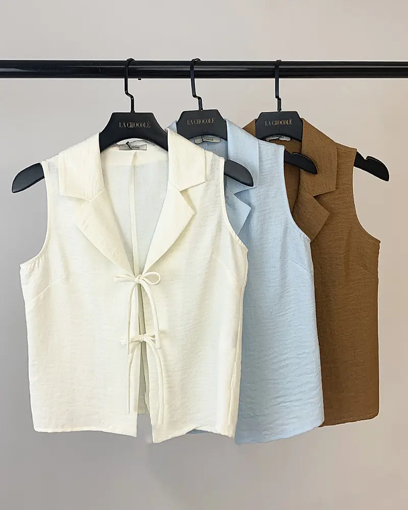 Thumbnail: CASABLANCA BLOUSE