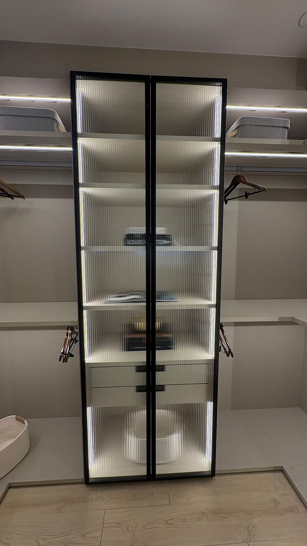 Luxury custom closet by Lordes Development