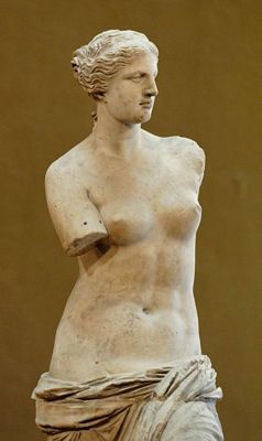 VenusdeMilo-56aaa7ee5f9b58b7d008d232