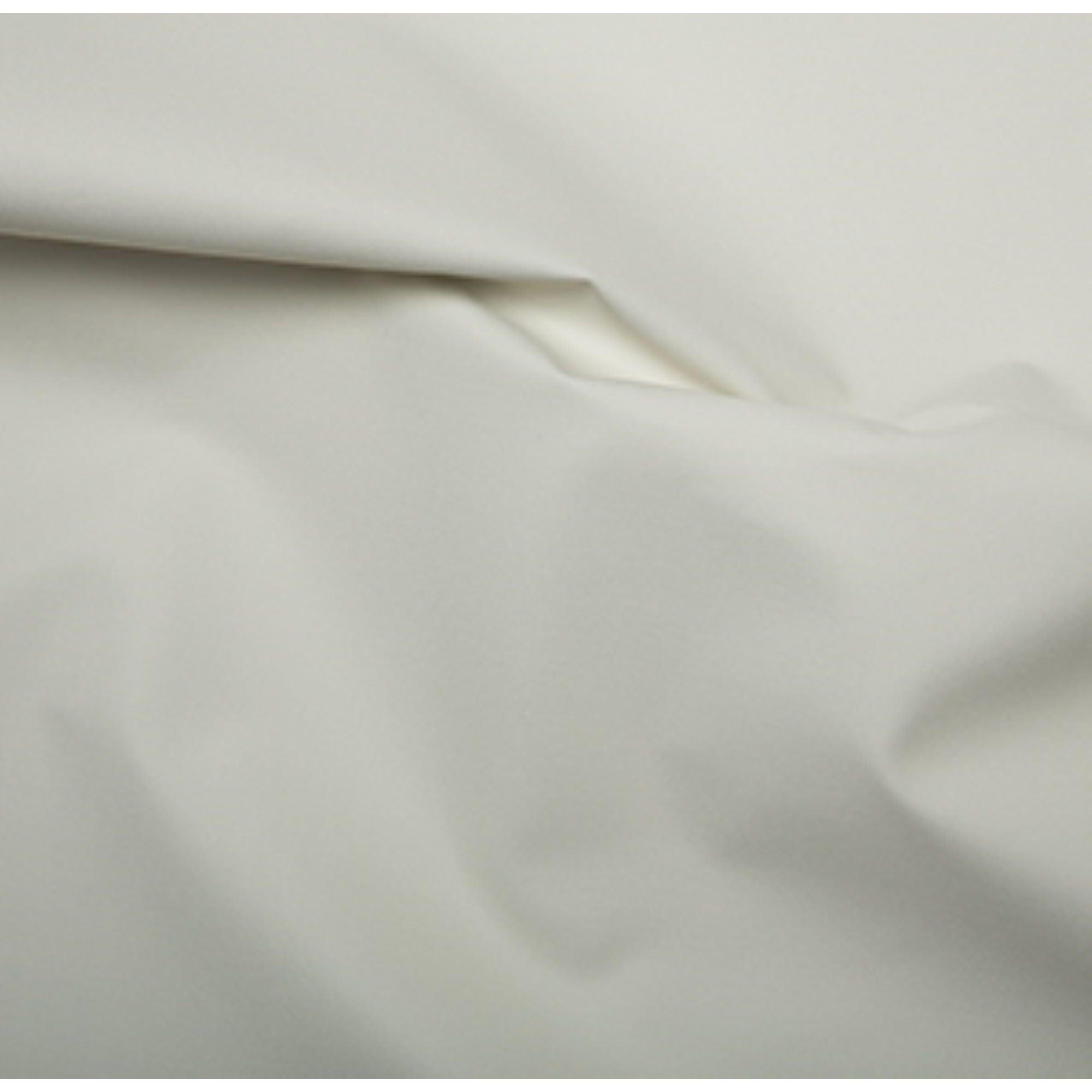 2214 - Blackout Curtain Lining- Ivory. 137cm Wide.