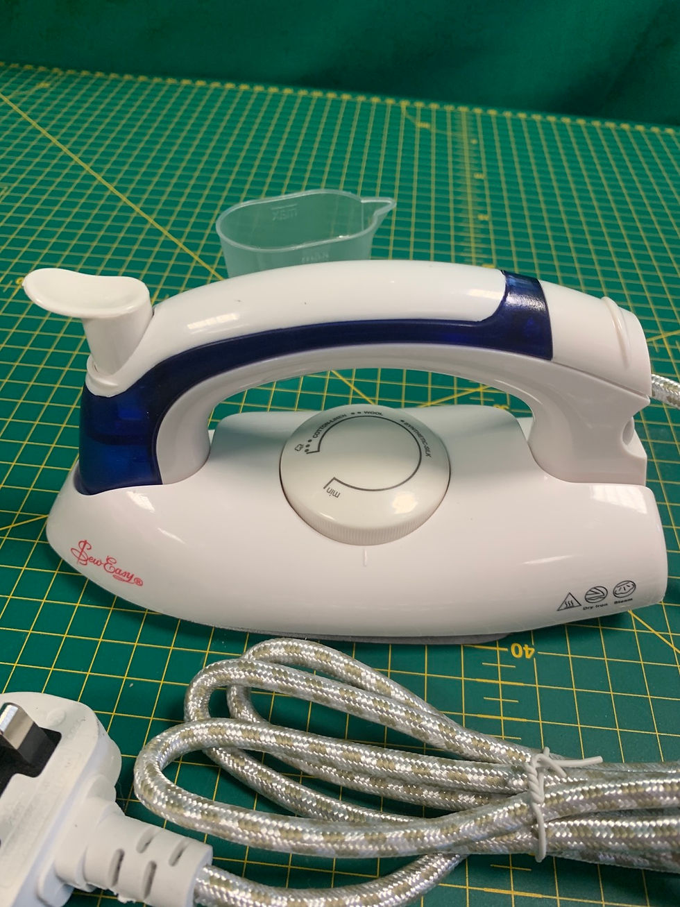 1518 Craft Steam Iron