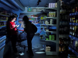 Le monde moderne et sa dépendance à l'approvisionnement électrique