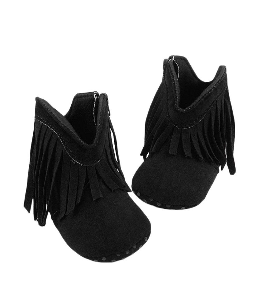 Thumbnail: Cowgirl boots 