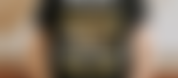 nhl boston bruins real women love hockey smart women love the bruins signatures shirt Sweater