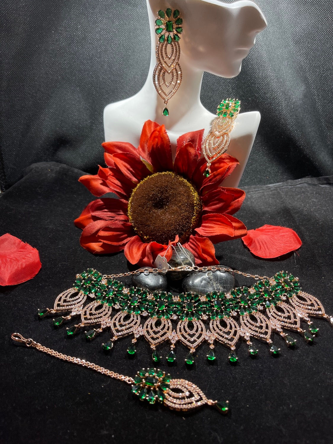 Necklace Set - 🎨 Tanvi, Delicate Collection 💎💎