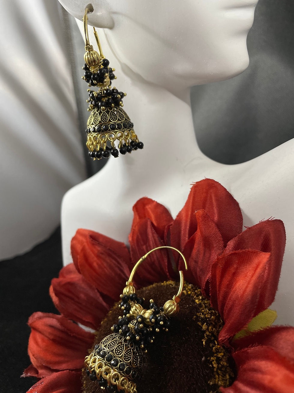 Thumbnail: Earrings - 🎨 Rachita, Creation Collection 💎