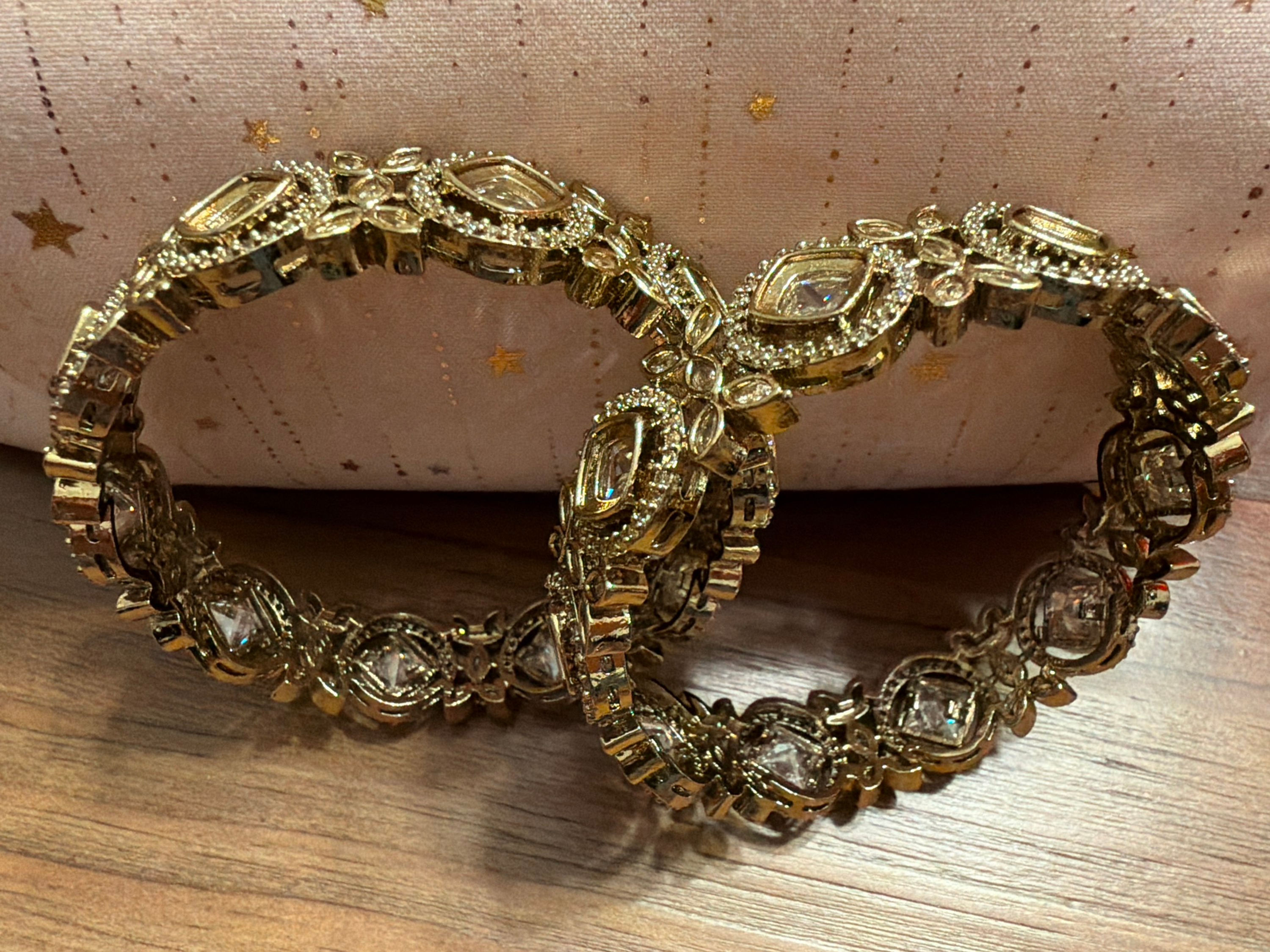 Bangle - 🎨 Tanvi, Delicate Set of 2 Collection 💎