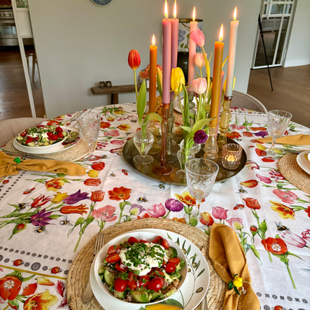Frisse kikkererwtensalade met tonijn en yoghurtdressing