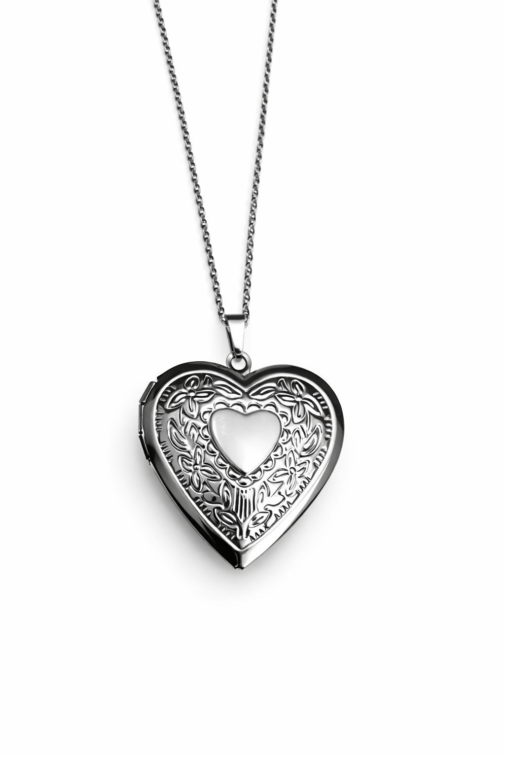 Relicario en diseño de Corazón acero inoxidable
