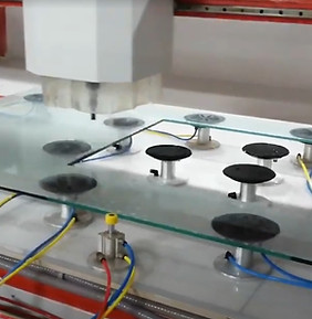 Cnc Oyuklu Cam