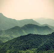 Montes con nubes