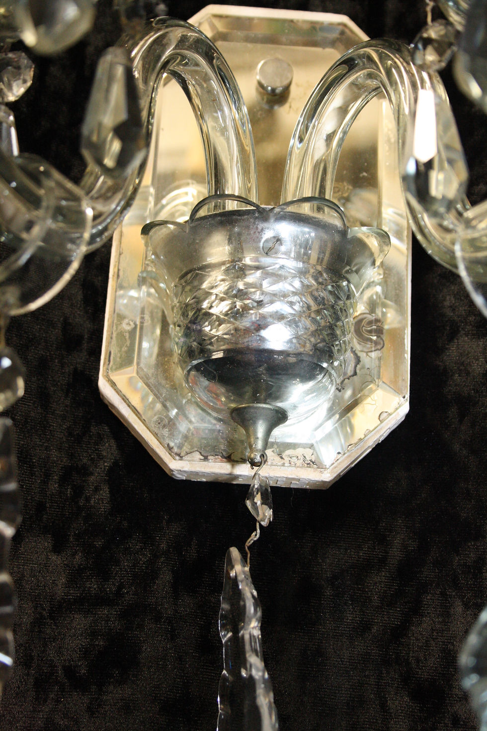 Thumbnail: Early 20th century crystal wall bracket