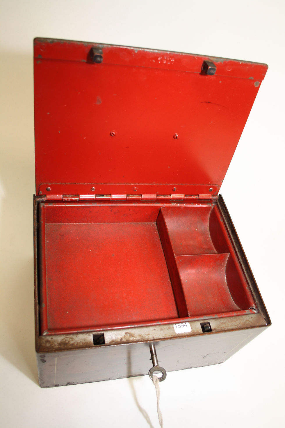 Thumbnail: Early 20th century strongbox