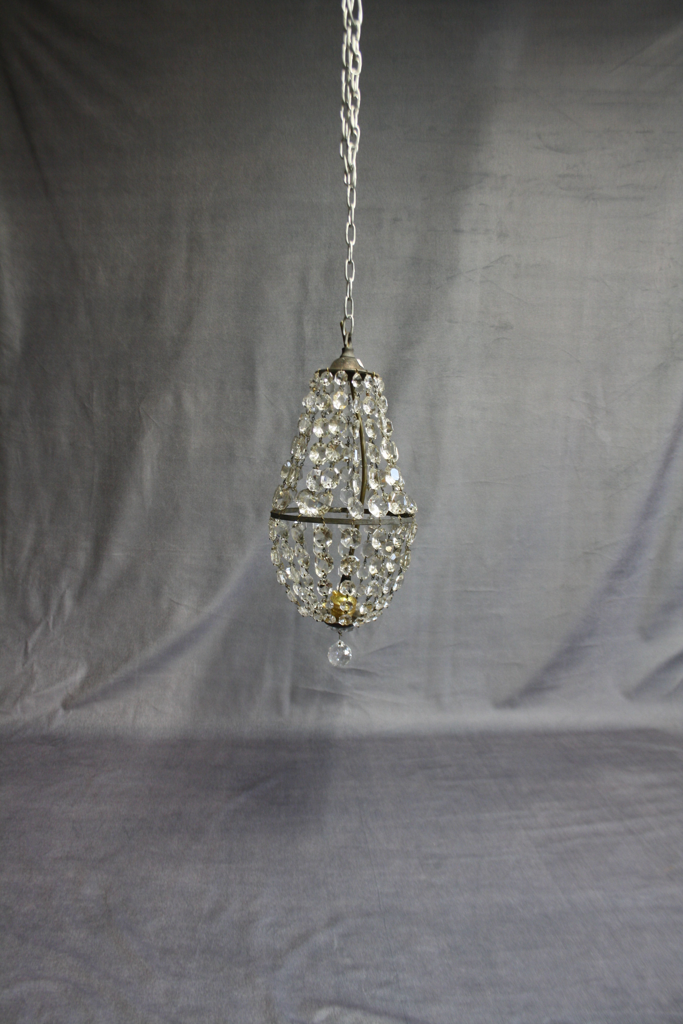 Small swag chandelier 7"