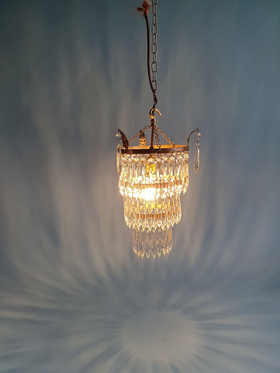 Thumbnail: Three tier spike chandelier with leaf decoration 8"