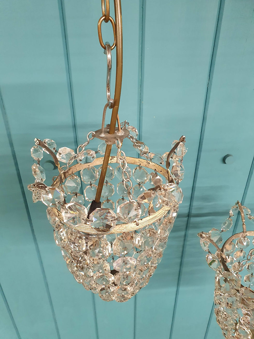 Thumbnail: Early 20th century pair of bag chandeliers with swags to the top 8"