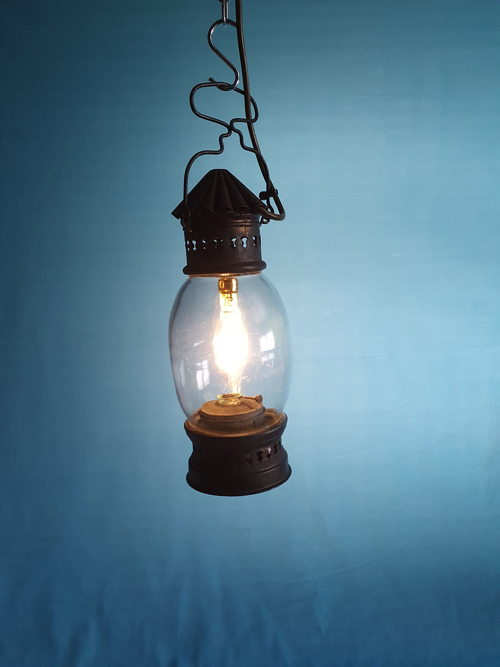 Thumbnail: French porch light