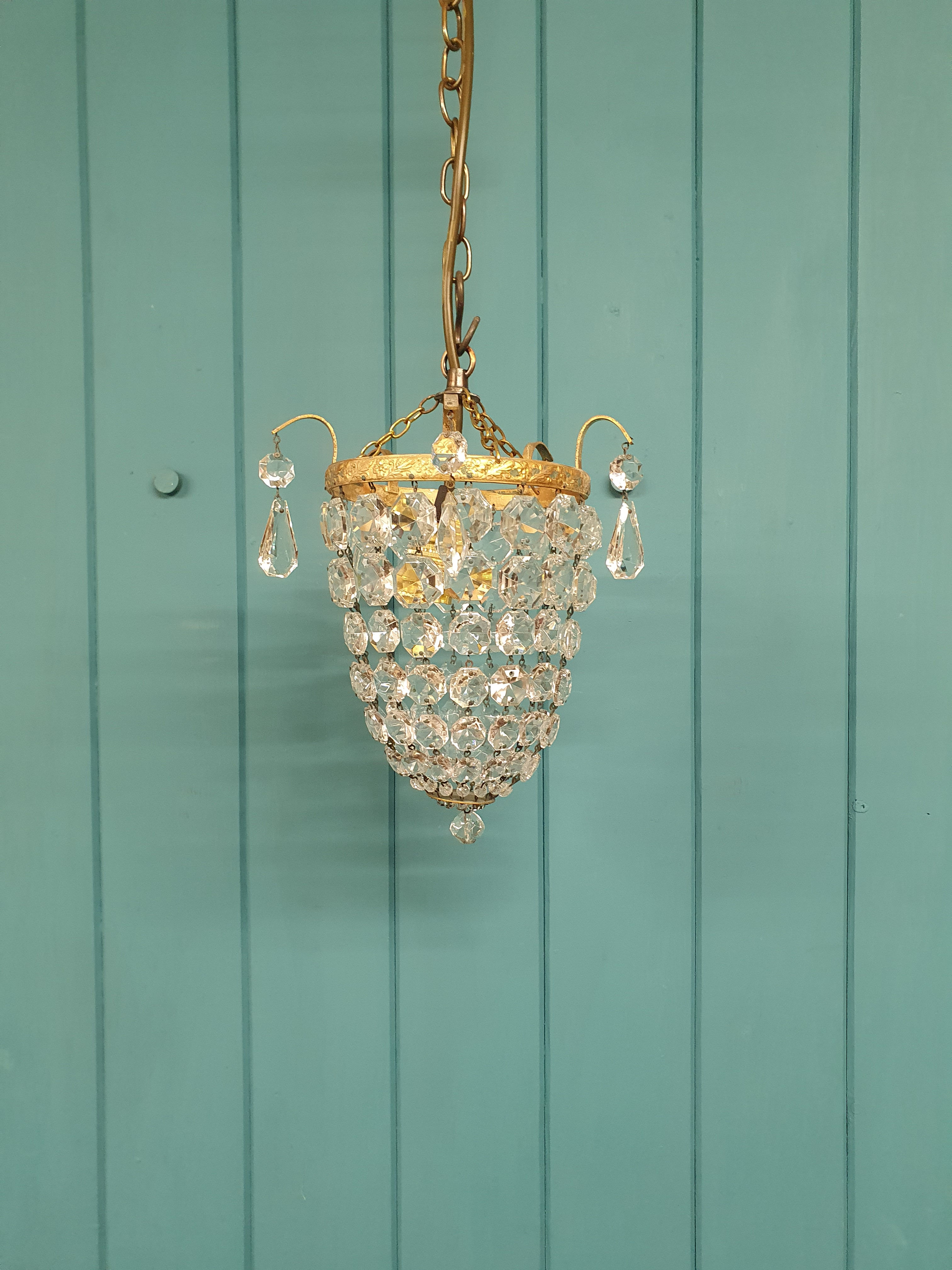 Early 20th Century Bag Chandelier – 7"
