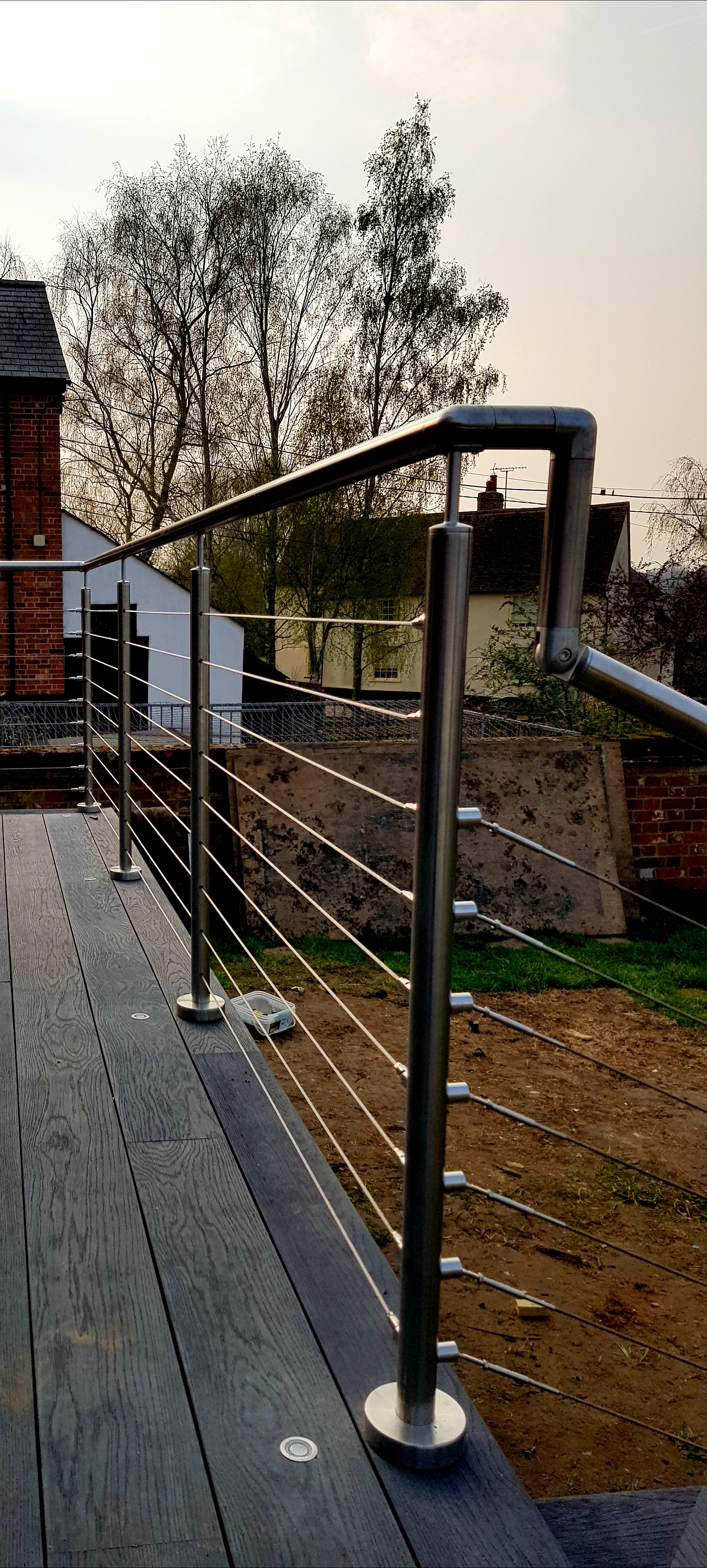 Marine wires handrail