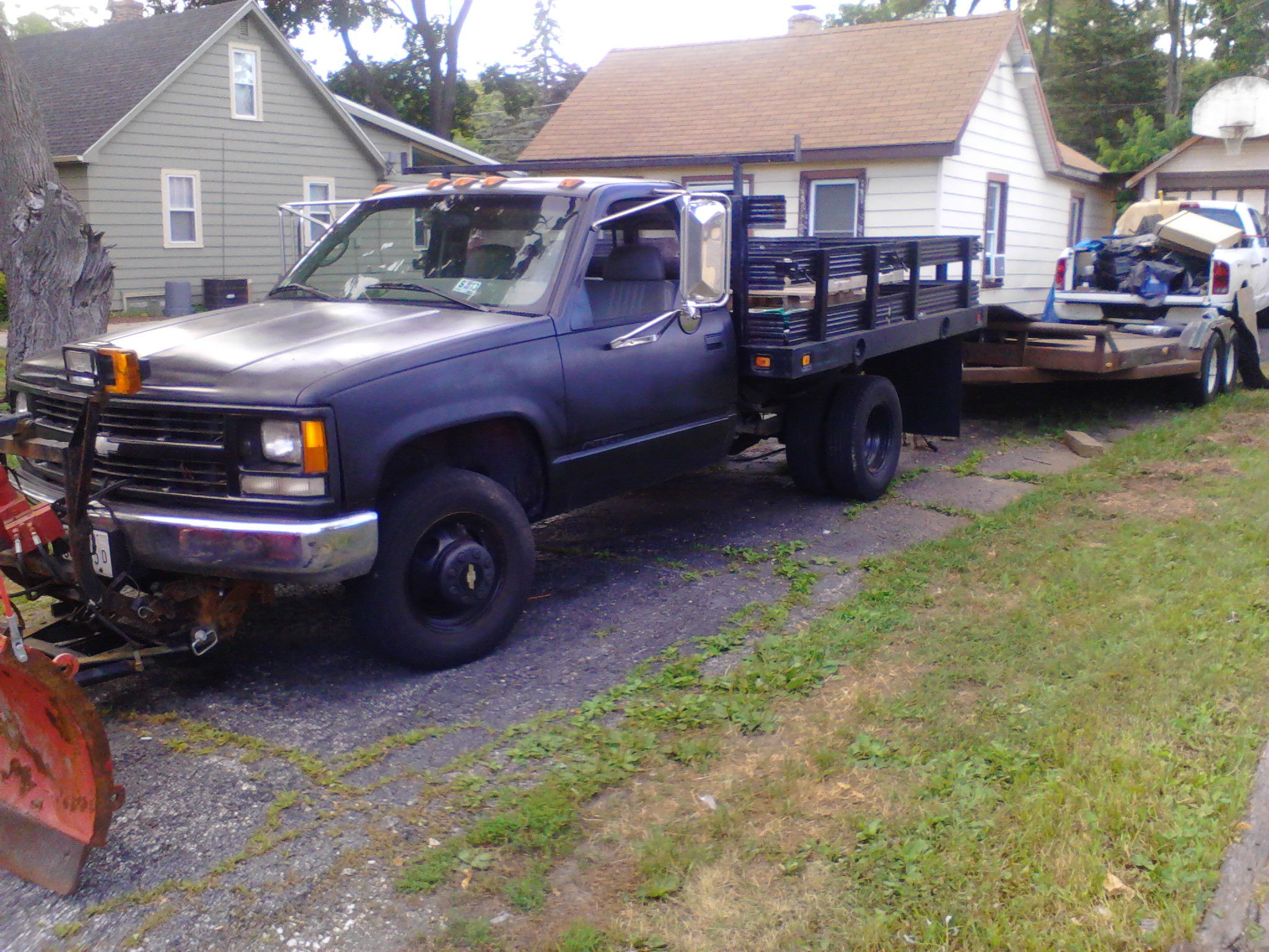 '97 chevy 35oo flatbed 4x2 dually