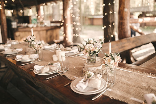 Elegant Table Arrangement_edited.jpg