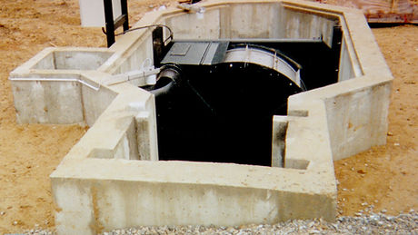 Plate-supported drum screen