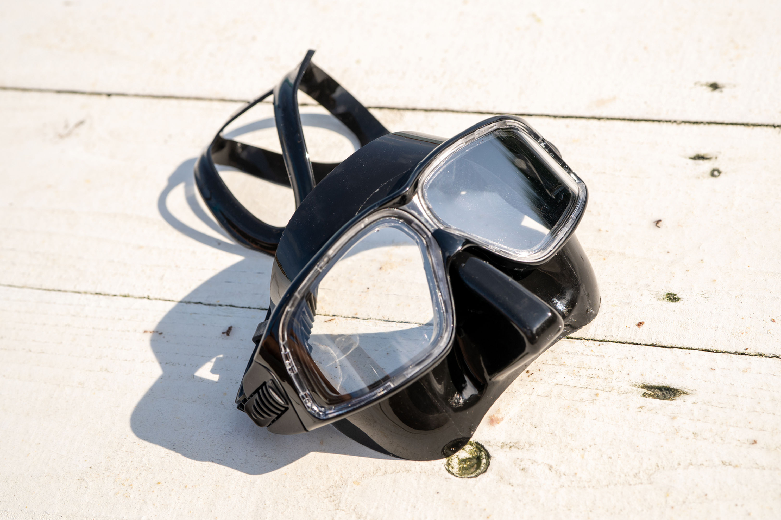 Freediving Mask (Black/White/Clear)