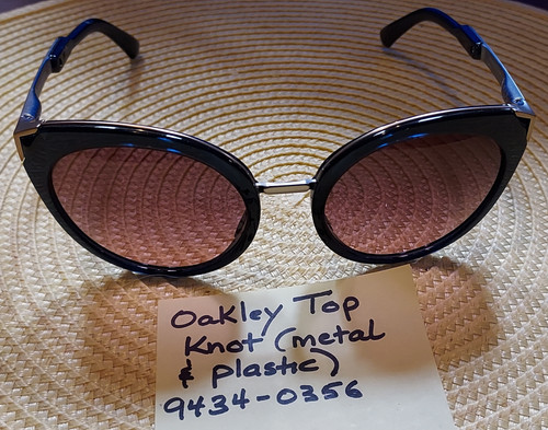 Oakley Top Knot Sunglasses 9434-0356 56 20 140 | White Magnolia