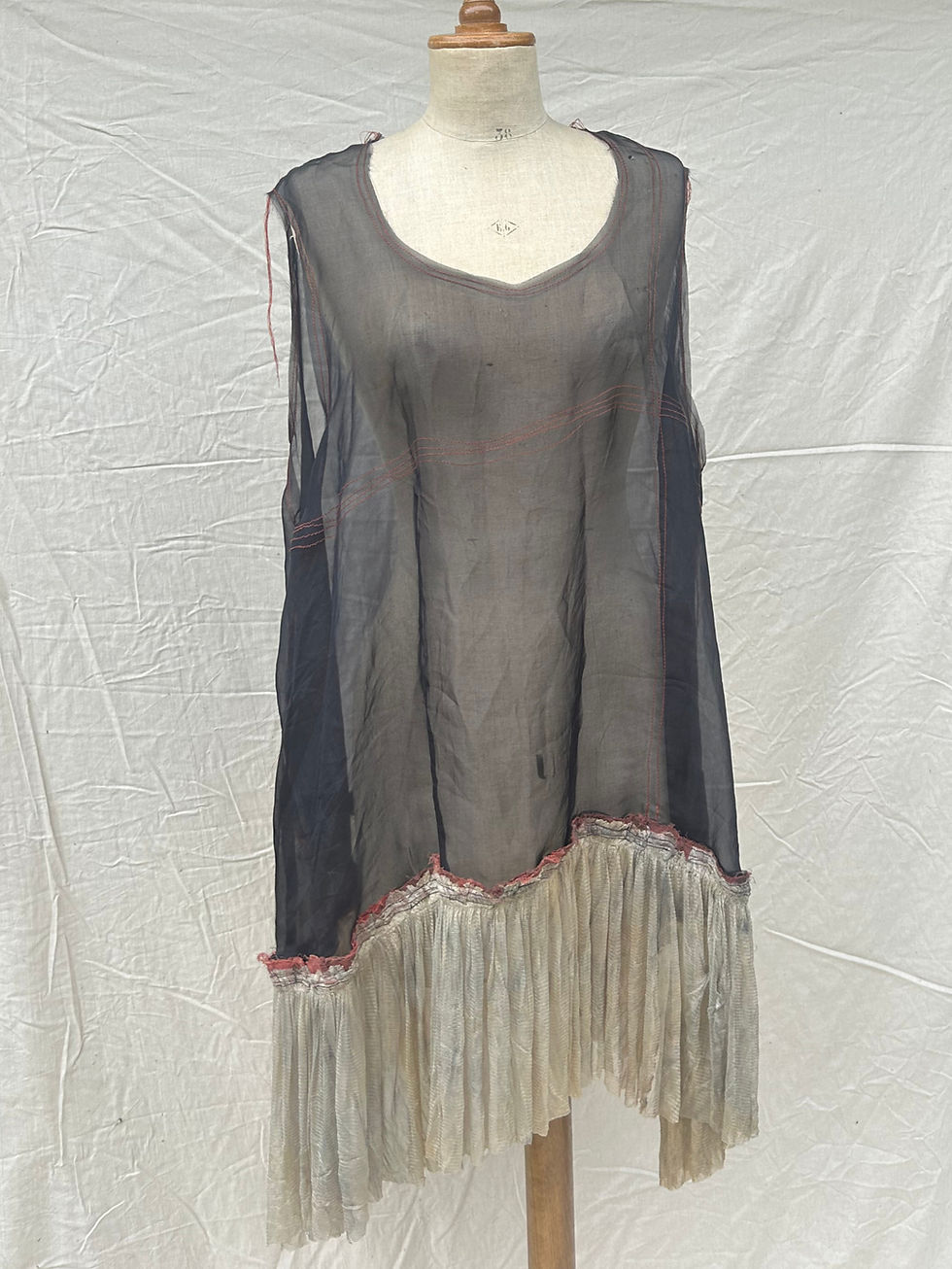 Thumbnail: Sleeveless Tati T-Shirt with Silk Tulle Frill