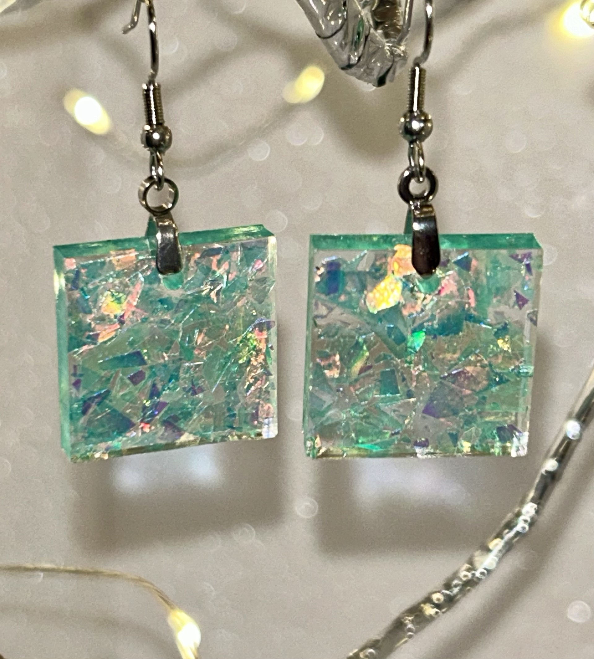 Green resin stainless steel square-shaped pierced earrings