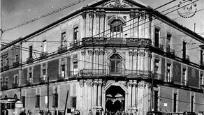 Apertura de la primera universidad de la Nueva España