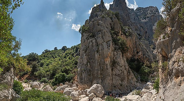 Canyon_Gorropu's_Entrance_-_Urzulei,_Nuo