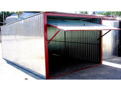 Гаражи-пеналы в Перми.jpg