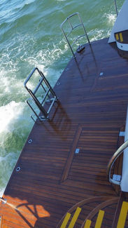 Bellagio 72- premium Junk boat charter