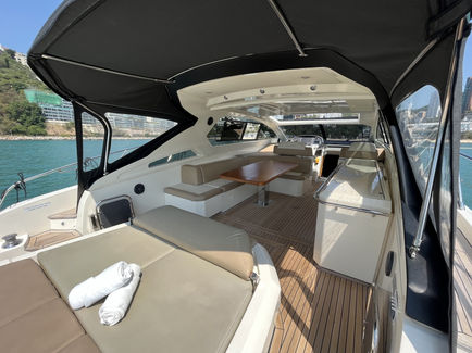 Atlantis 58  yacht boat charter water toys hkyacht boat trip junk trip 
