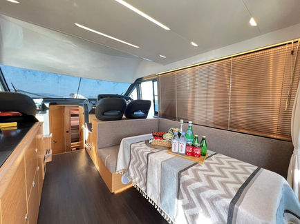 Bavaria yacht 40 feet yacht boat charter day evening boat trip