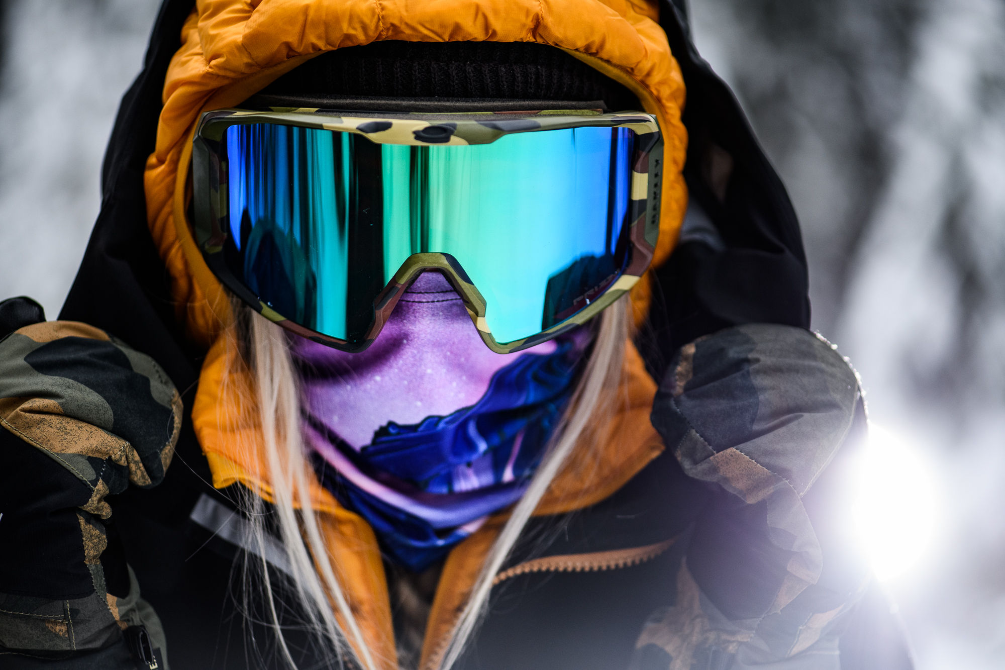 LAND OF FIRST DESCENTS | BUFF neck tube