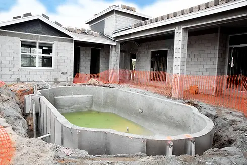 custom-swimming-pool2.webp