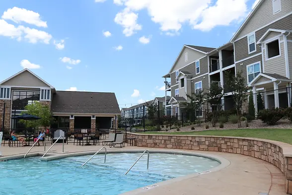 pool-img-3.webp