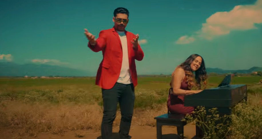 Nicky Love destaca en “Tres historias de amor” junto a Poeta Callejero