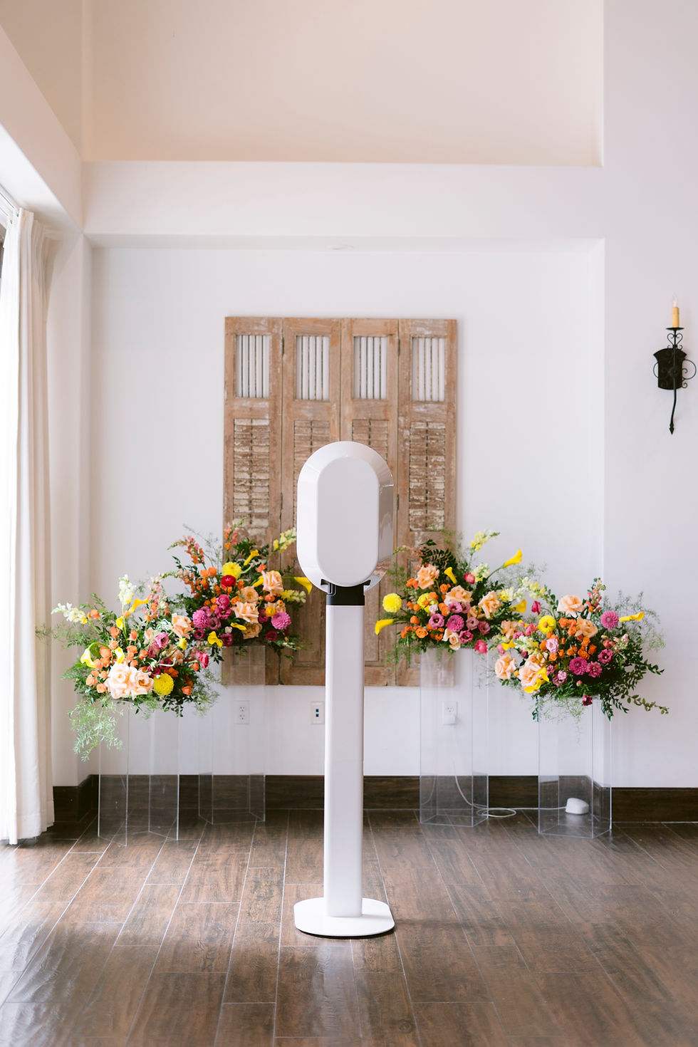 flowers wood backdrop