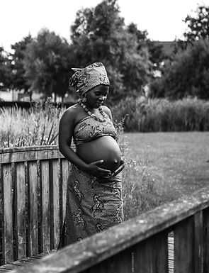 Yami - pregnancy shoot