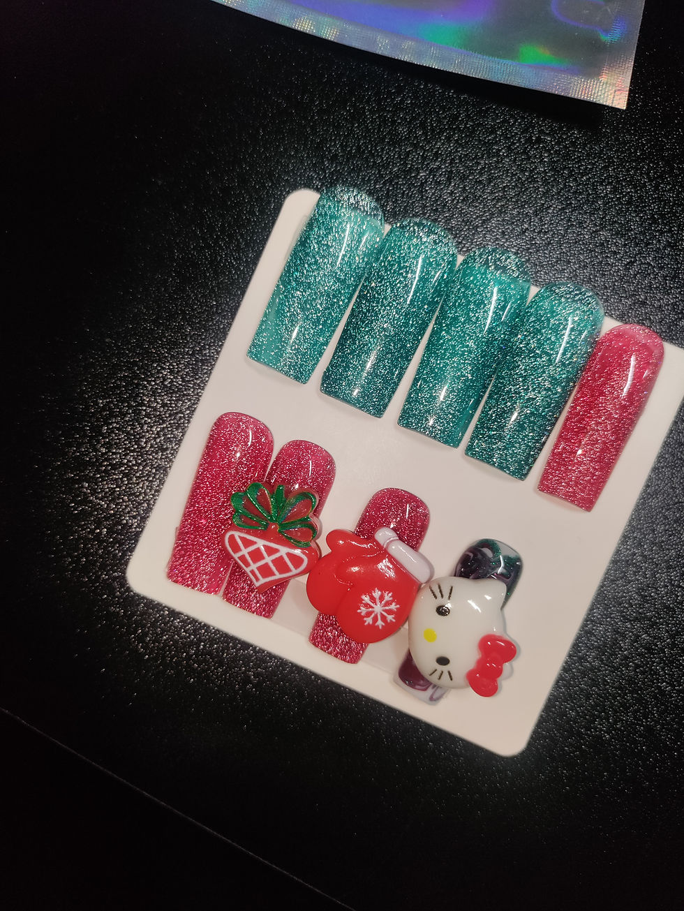 Long square green/red reflective hello kitty christmas