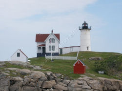 cape-neddick-nubble-lighthouse