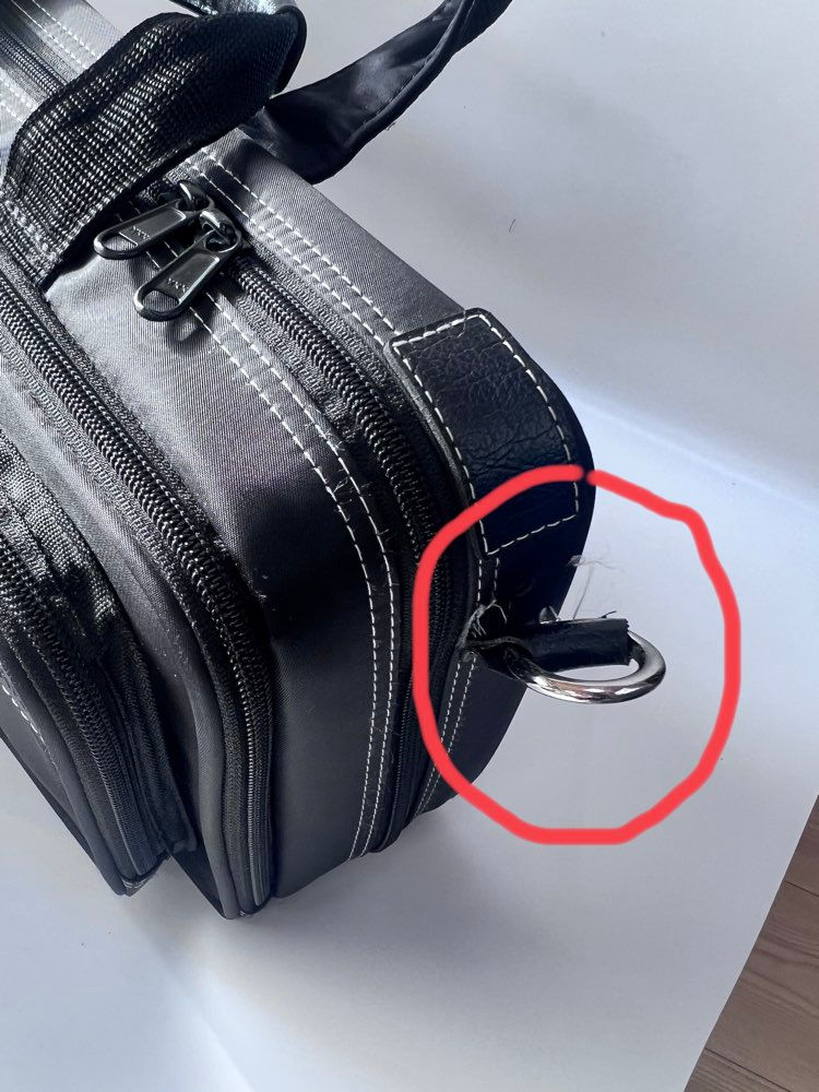 YAMAHAの楽器ケース　根革ほつれ